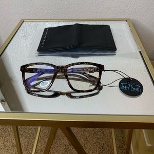 Quay Australia Hardwire Blue Light Glasses